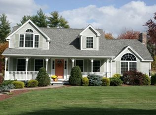 23 Lilac Ln, Sandown, NH 03873