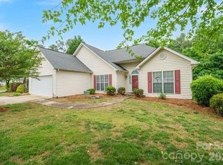 1236 Midlake Ave, Kannapolis, NC 28083