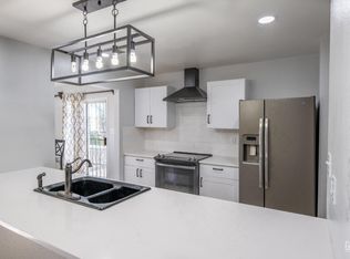 231 W 13th Ave, Delano, CA 93215