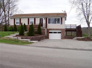 514 W Greene St, Carmichaels, PA 15320