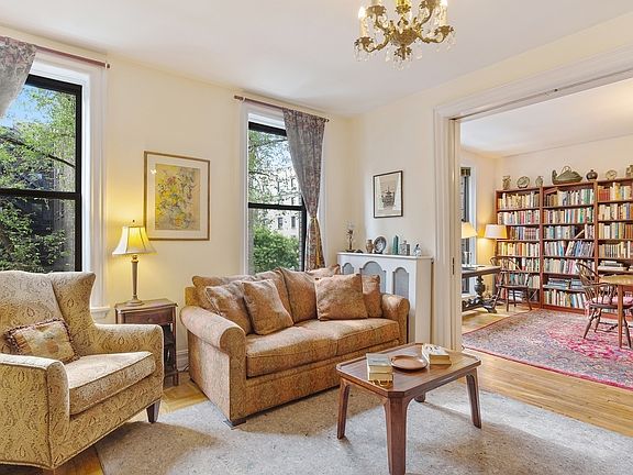2nd image of 447 Fort Washington Ave APT 32