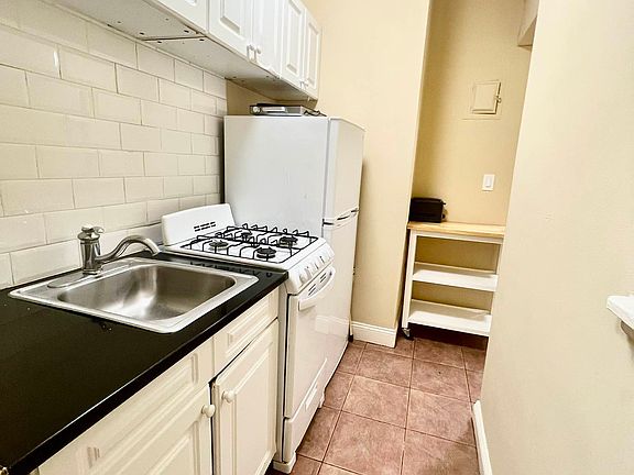 5th image of 233 E 12th St APT 1A