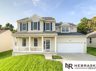 20805 Veterans Dr, Elkhorn, NE 68022