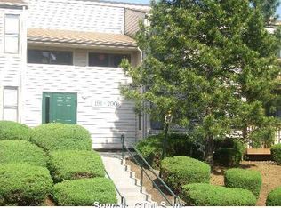 192 Woodland Dr #192, Cromwell, CT 06416