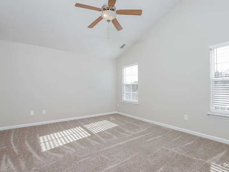 186 Sunflower Ct — Photo 12