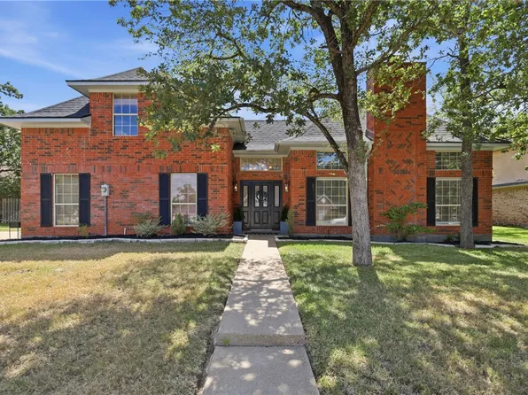 4723 Williamsburg Dr, Bryan, TX 77802