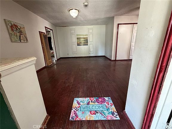 2nd image of 479 Carleton Ave