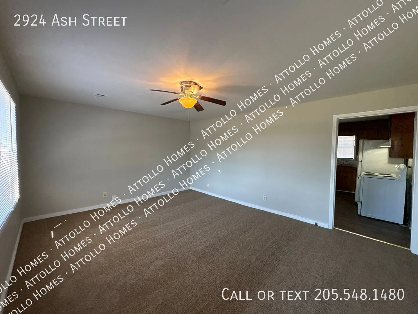 Spacious 4-Bedroom Home with Large Yard — Photo 4