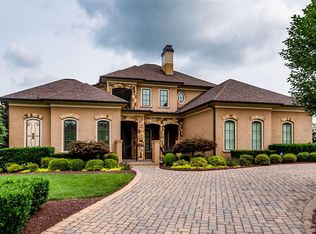 608 Barnsley Rd, Knoxville, TN 37934