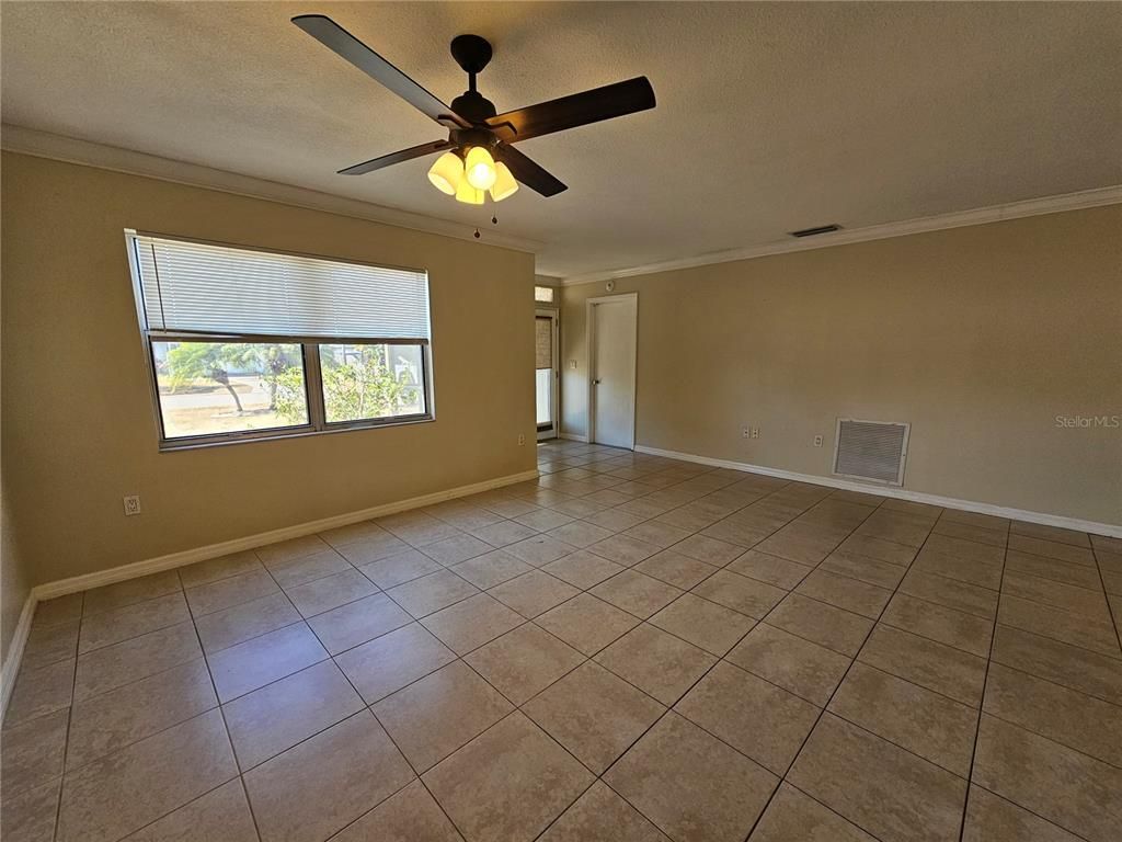 1011 Bacon Ave, Sarasota, FL - View 6