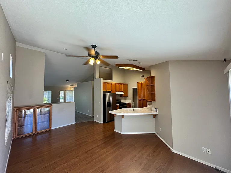 1772 Autumn Meadow Dr — Photo 5