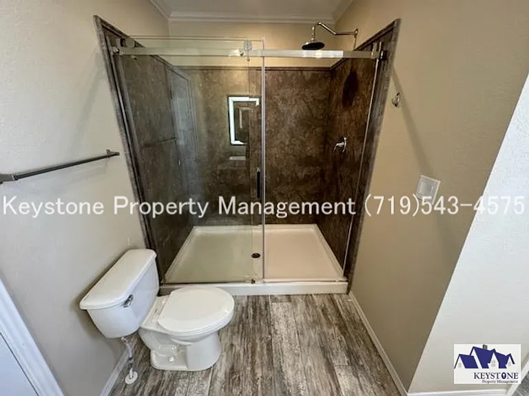 1051 E Platteville Blvd — Photo 19
