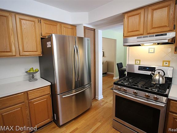 5th image of 6915 Forest Park Dr