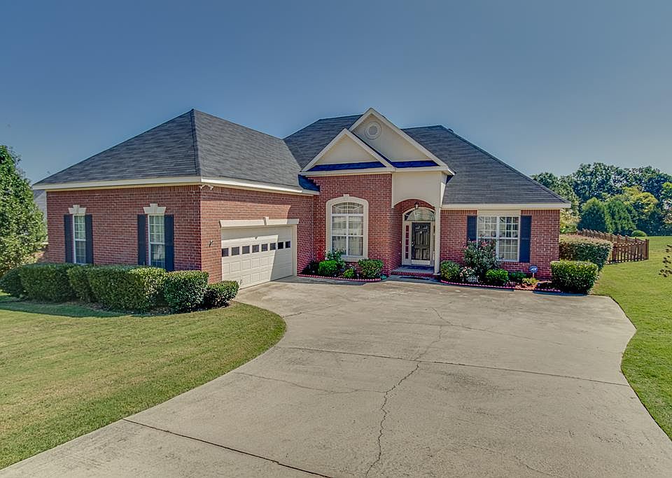 1st image of 400 Weyanoke Dr