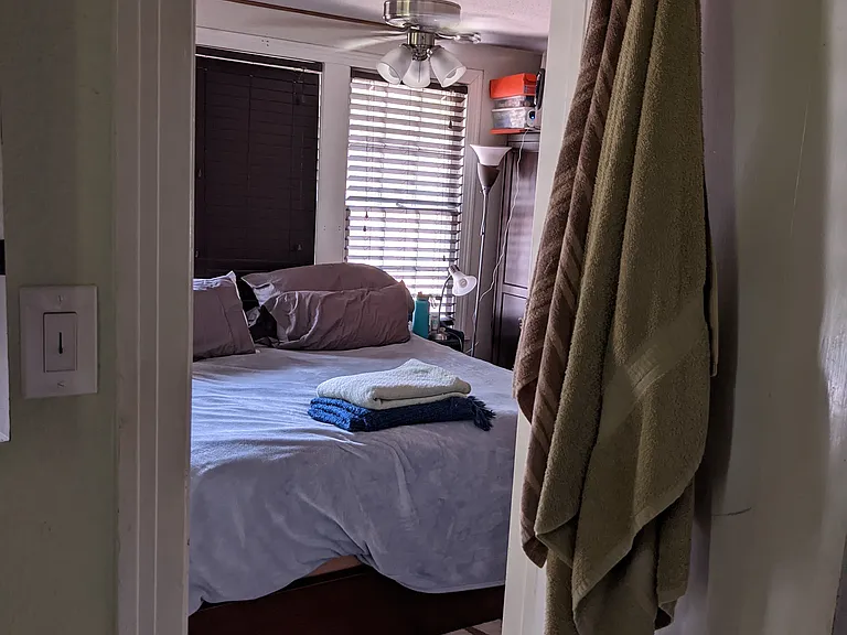 3711 Tom Green St #B — Photo 8