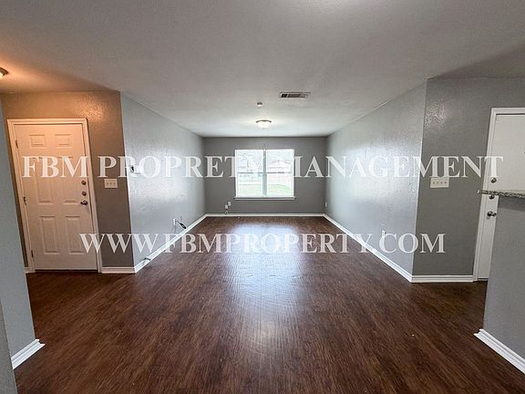 3rd image of 1516 Drexal Dr #0