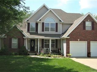 5240 Brookhaven Dr, Saint Joseph, MO 64507