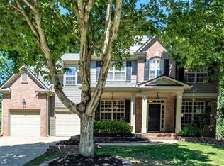 980 Island Bluff Ln, Buford, GA 30518