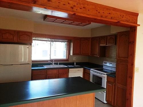 4th image of 4030 Tullocks Wood Trl