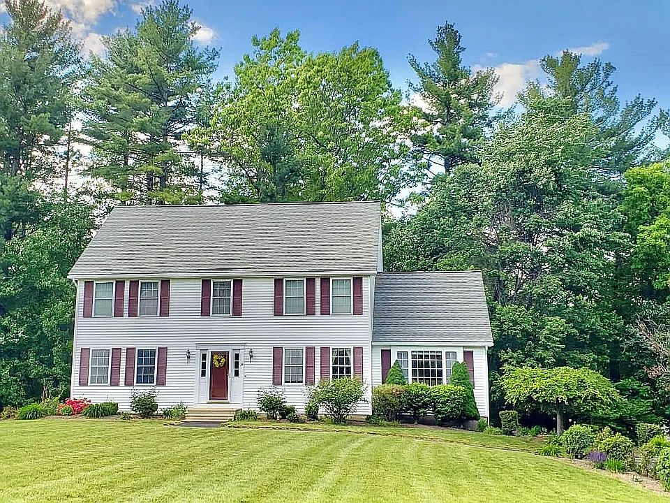 1st image of 34 Caldwell Dr