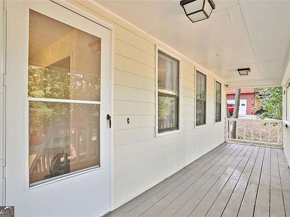 5th image of 33 Dalena Way