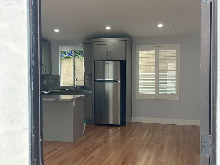218 Electric Ave #A — Photo 12