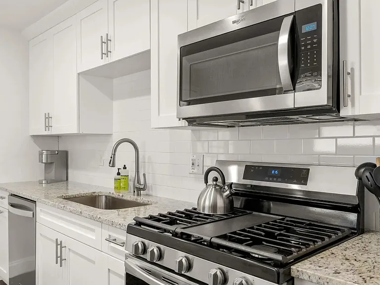 497 Gartrell St SE #1 — Photo 13