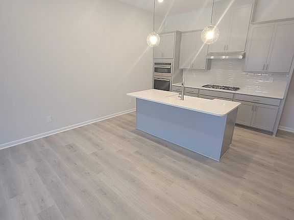 2nd image of 5730 Gulch Pl #12
