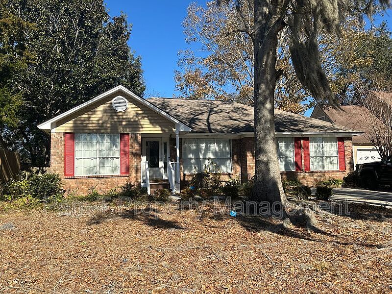 1st image of 110 Bobstay Ct