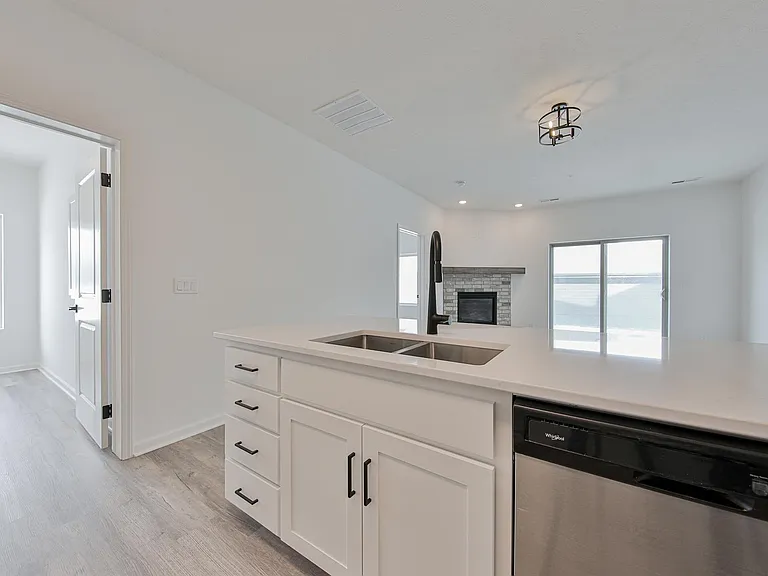 Bellbrook Apartments — Photo 23