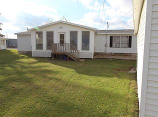 241 13th St, Marion, IA 52302