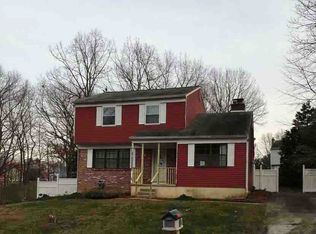 49 Deer Park Cir, Blackwood, NJ 08012