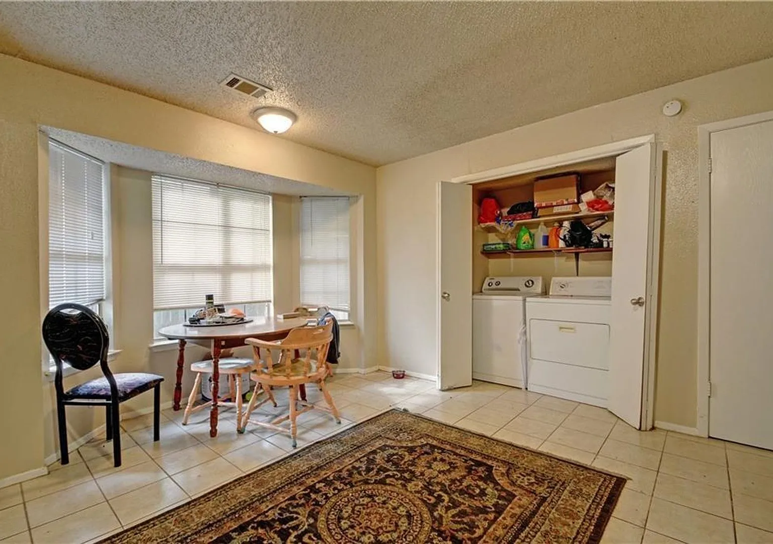 2011 Kirksey Dr Unit A — Photo 4