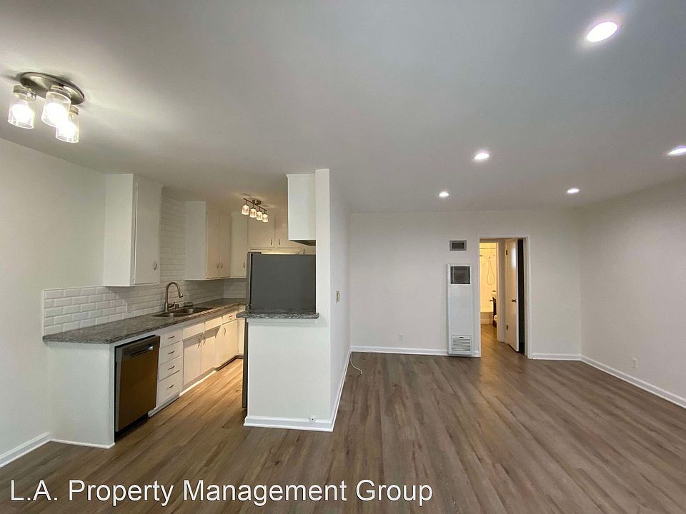 1st image of 1245 10th St APT 4