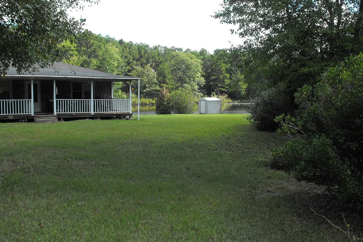3 bed, 1008 sqft, $1,525 — Photo 3