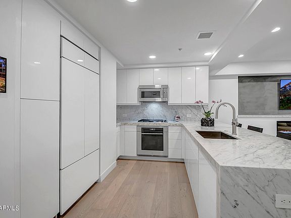 4th image of 7141 E RANCHO VISTA Drive #1006