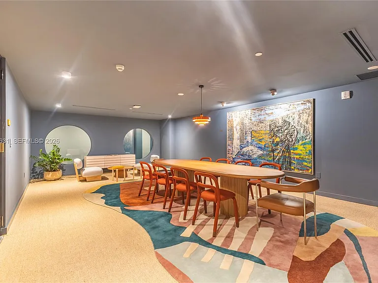 90 NE 32nd St #815 — Photo 34