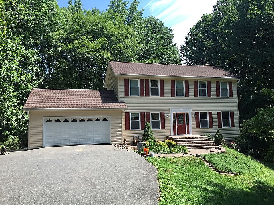 1st image of 4519 Winding Brooke Ln