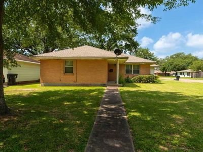 4949 Sue Ave, Groves, TX, 77619