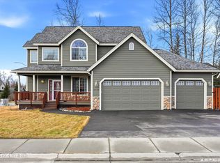 17135 Hideaway Ridge Dr, Eagle River, AK 99577