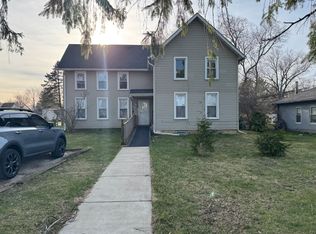 221 3rd St #B, Silver Lake, WI 53170