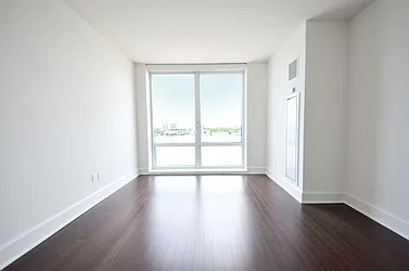 Rented by BLU Real Estate