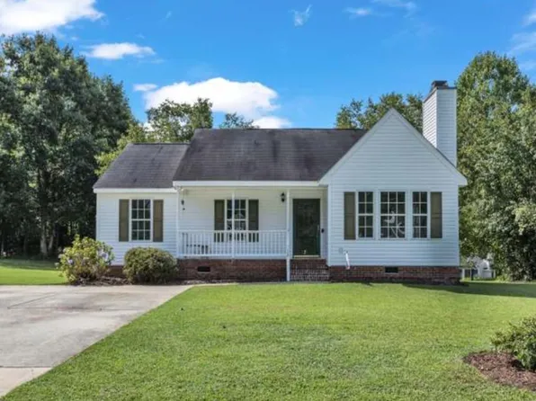 12 W Boxley Dr, Wendell, NC 27591