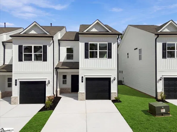 48 Lone Cypress St, Travelers Rest, SC 29690