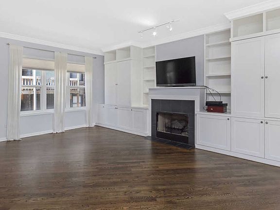 5th image of 4646 N Greenview Ave Unit 18