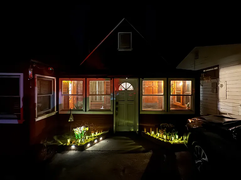 23110 Balsam Ln — Photo 2
