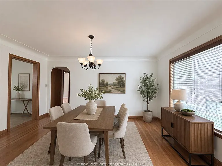 610 N Talbot Rd — Photo 3