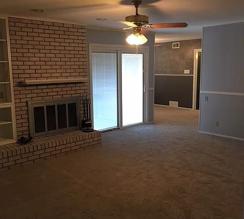 4th image of 2913 Tanglewood Dr