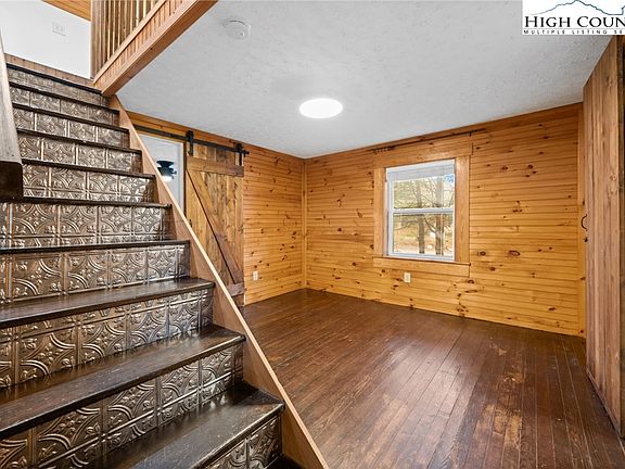 14th image of this home