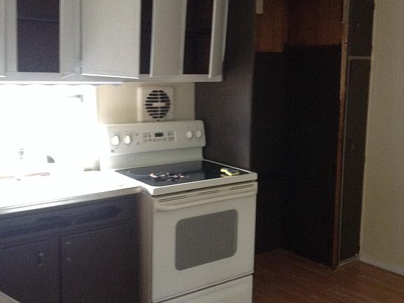 4th image of 2435 Portage Hollow Dr